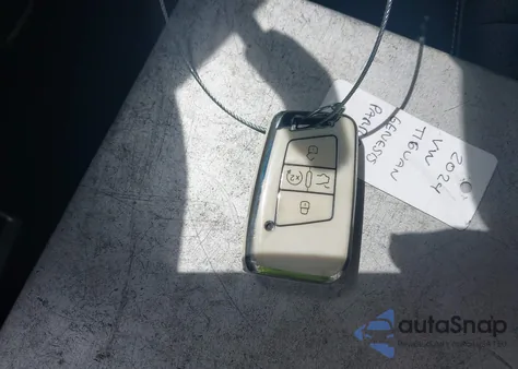 2024 Volkswagen Tiguan 2.0T Se R-Line Black from USA, damaged, VIN 3VVCB7AX5RM172323